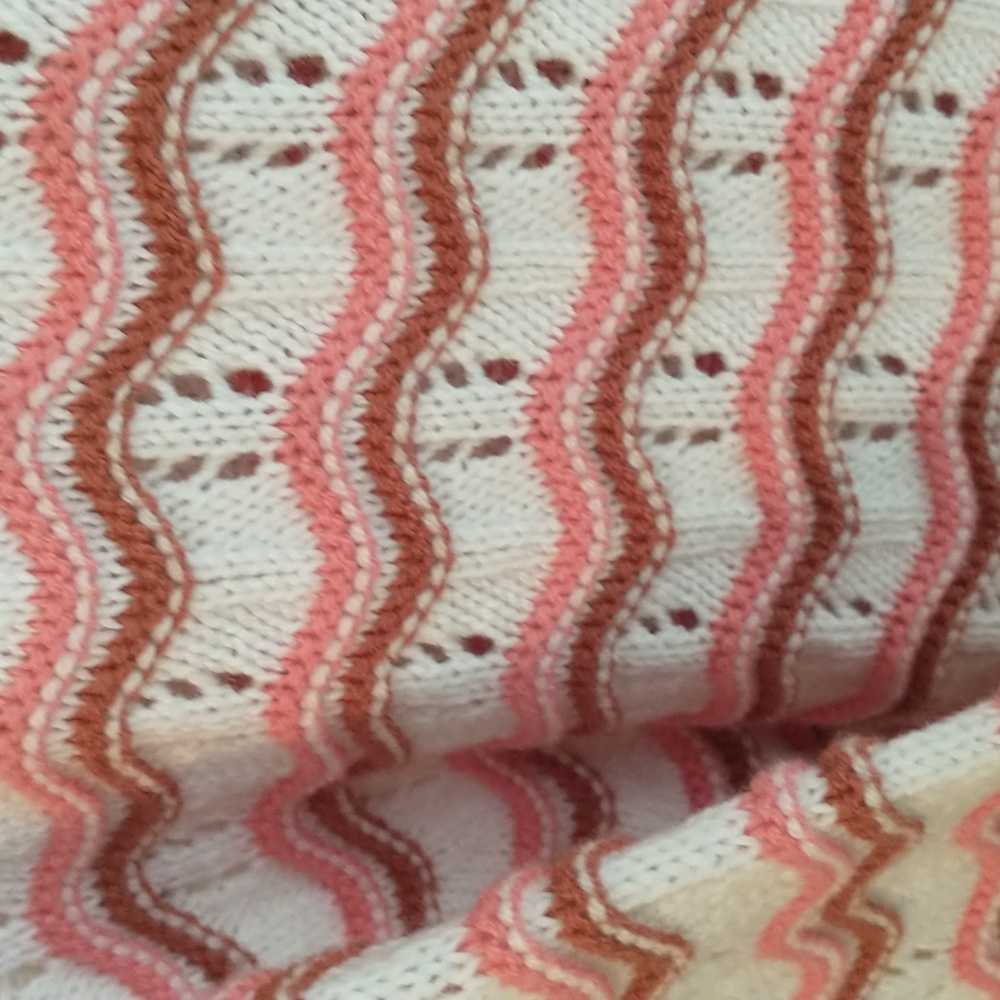 NWT Maurices Pink and Cream Women's Sweater, Size S, Hi-Lo Tunic - Picture 5 of 9